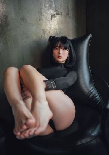 欧美唯美人物意境图_JVID性感写真