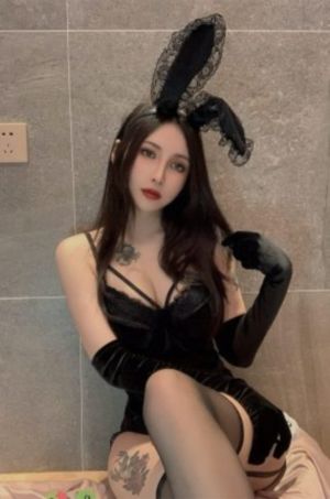 成人国产av精品入口_超清最新电影在线观看