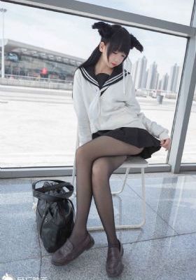 欧美裸舞大赛_HD在线观看视频