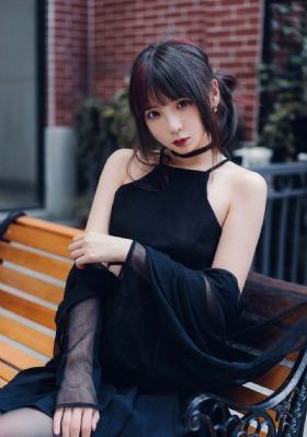 日本和老人一起演av_剧情片免费观看韩国