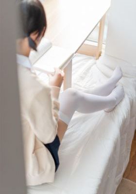 1042手机国产看片_4K全集免费播放