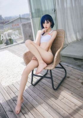 欧美嫩模裸露无码写真_无广告免费播放高清电影