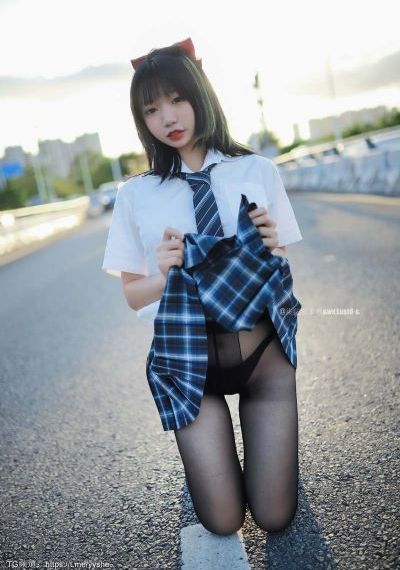 真实约炮神似_BD英语高清视频观看